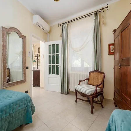 Casa de férias Elegant Terrace *